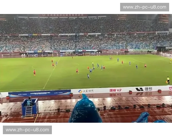 绿茵传奇，风云再起：恒大与申鑫的十年恩怨与中国足球的未来